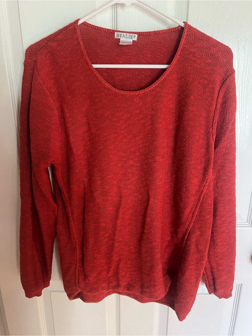 Avalin Women's Red Scoop Neck Sweater